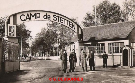 Entrée du camp de Stetten en 1959